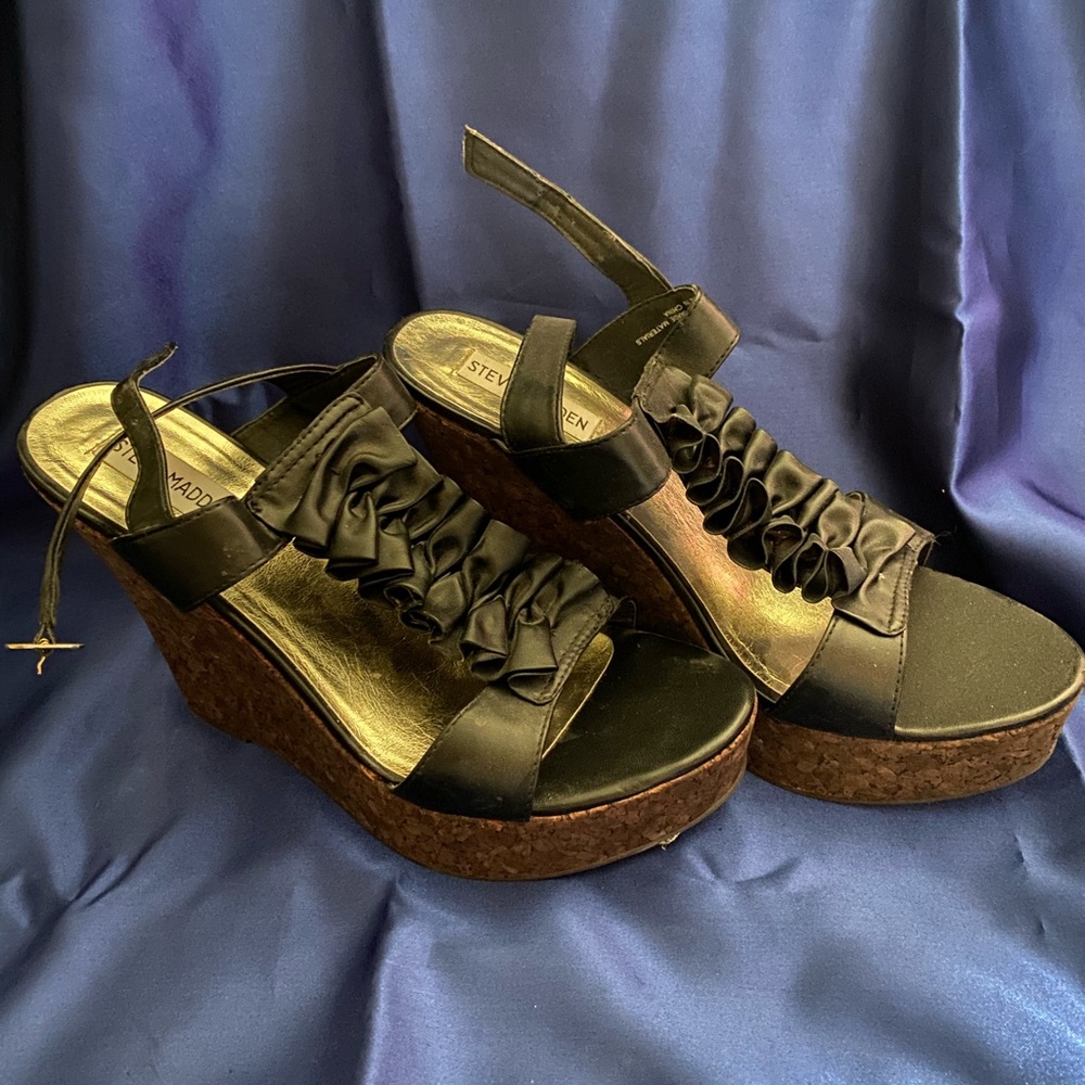 Steve Madden 4 inch wedges